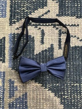 HISDERN Navy Blue Pre-Tied Bow Tie